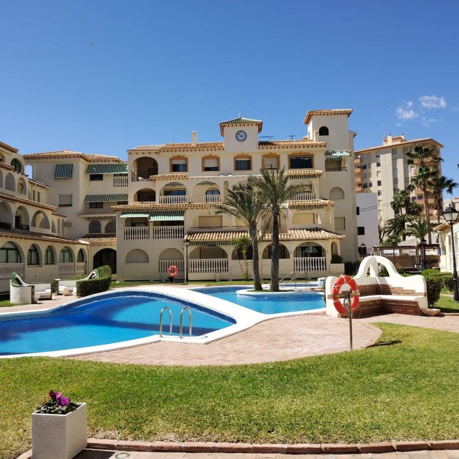 Apartamento primera línea playa Muchavista El Campello con piscina Exterior foto